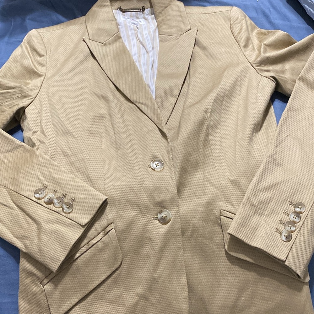 Isaac Mizrahi camel blazer diagonal pinstripe
